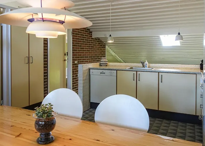 شقة 2 Bedroom Stunning In